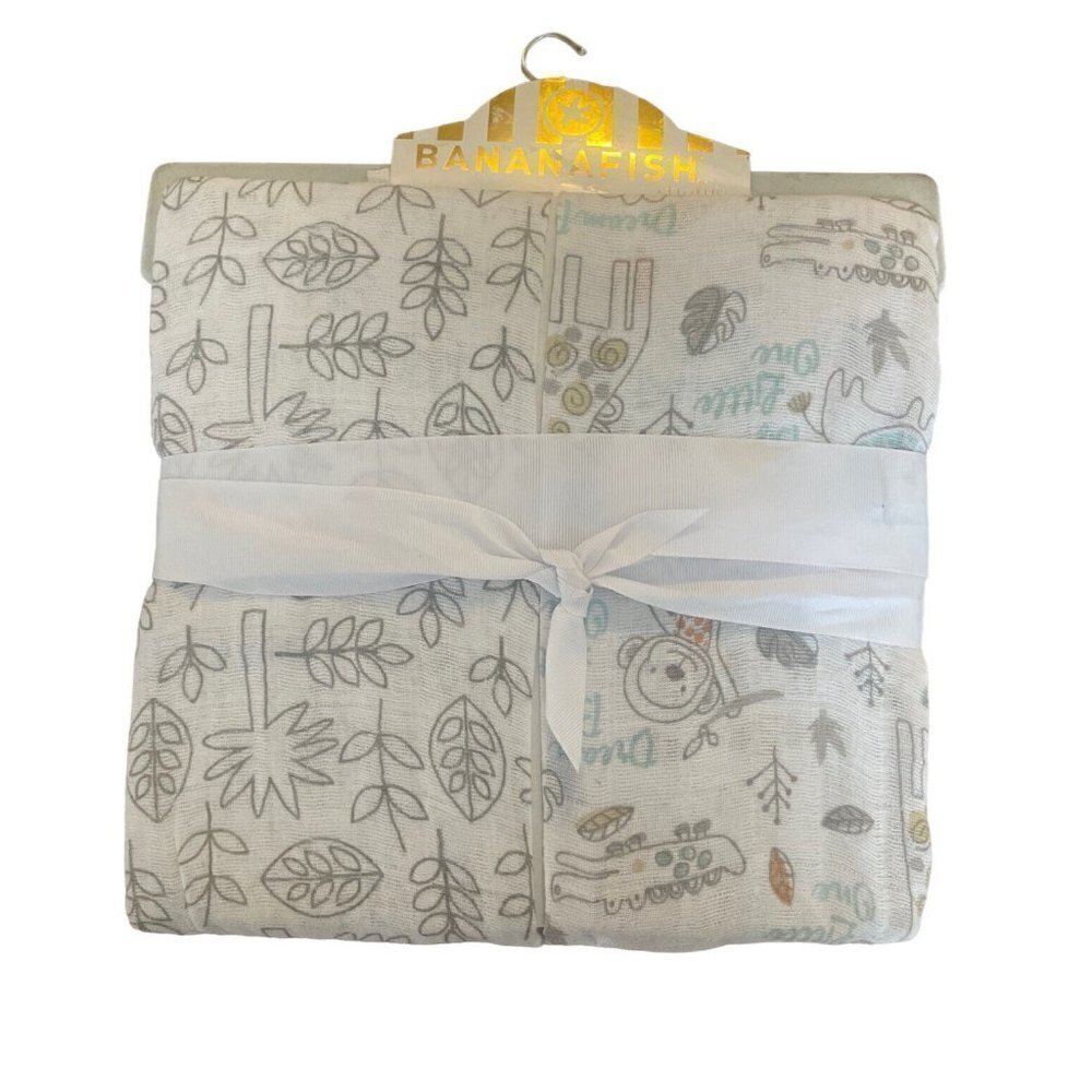 Banana Fish Studio Muslin Baby Blanket Neutral Jungle Giraffe Receiving Set Of 2
